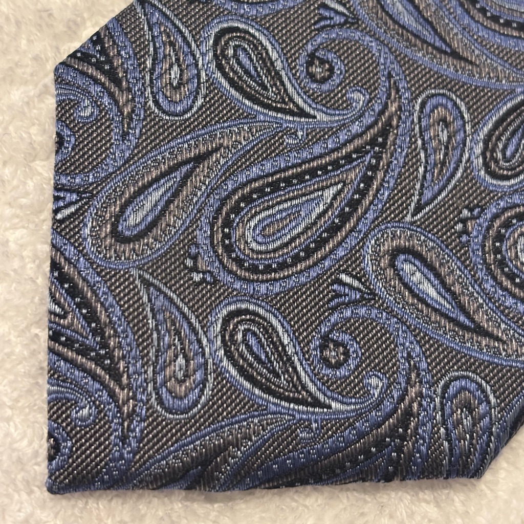 Brand New Stylish High Quality Tie By Pronto Uomo